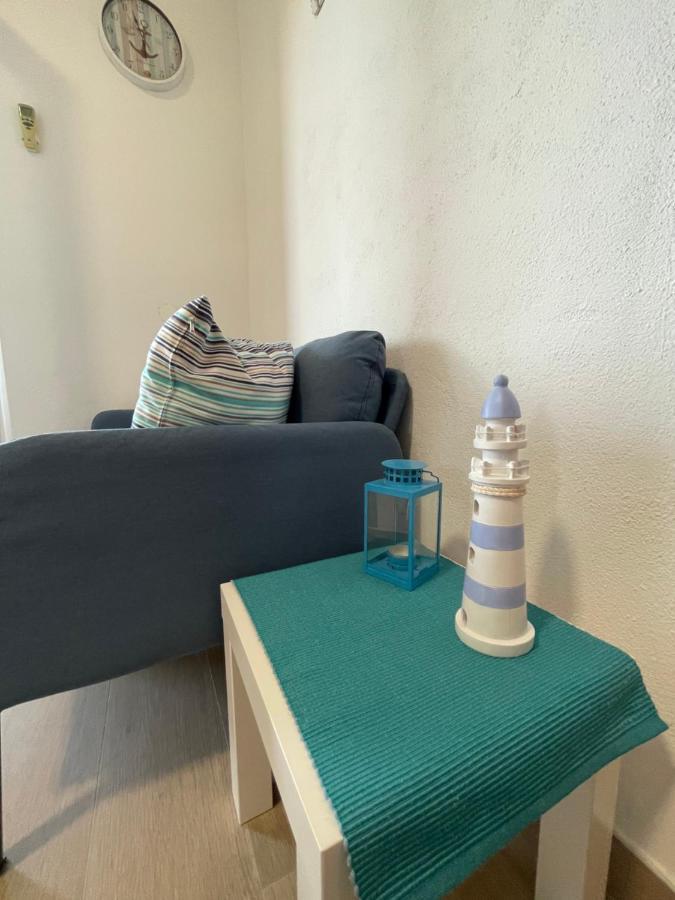Apartman Emilija Vinišće Eksteriør bilde