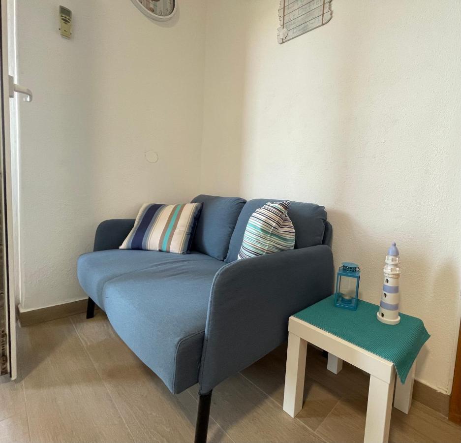 Apartman Emilija Vinišće Eksteriør bilde